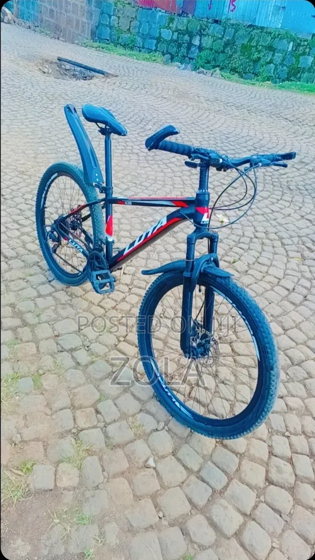 ሳይክል በአዲስ ይዞታ ላይ New Luta Bike Bicycle