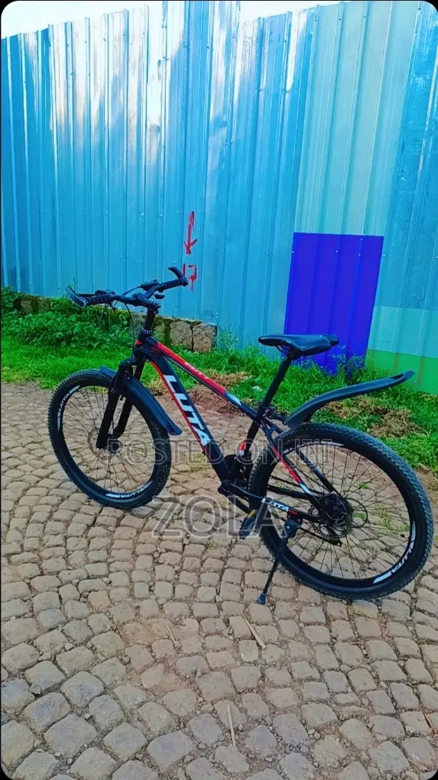 ሳይክል በአዲስ ይዞታ ላይ New Luta Bike Bicycle