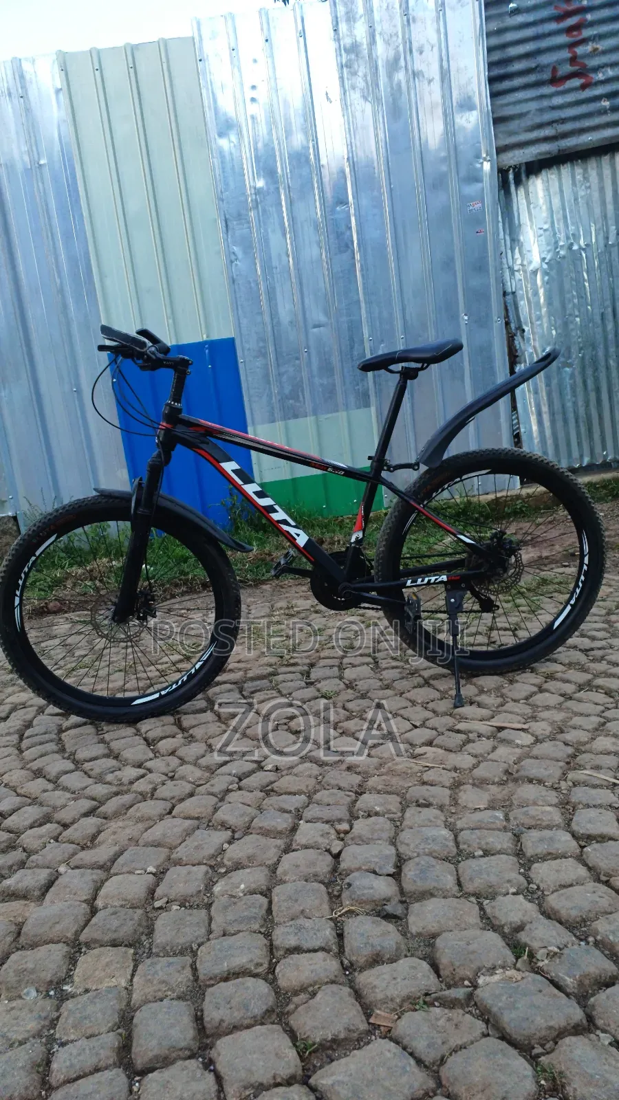 ሳይክል በአዲስ ይዞታ ላይ New Luta Bike Bicycle