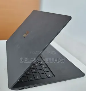 New Laptop Microsoft Surface 16GB Intel Core i7 SSD 512GB