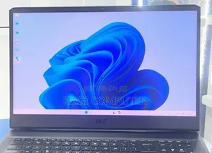 New Laptop MSI GP75 Leopard 16GB Intel Core i7 SSD 1T