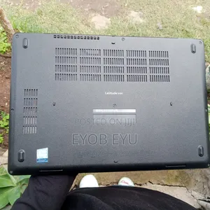 Laptop Dell Latitude 5490 16GB Intel Core i5 SSD 512GB