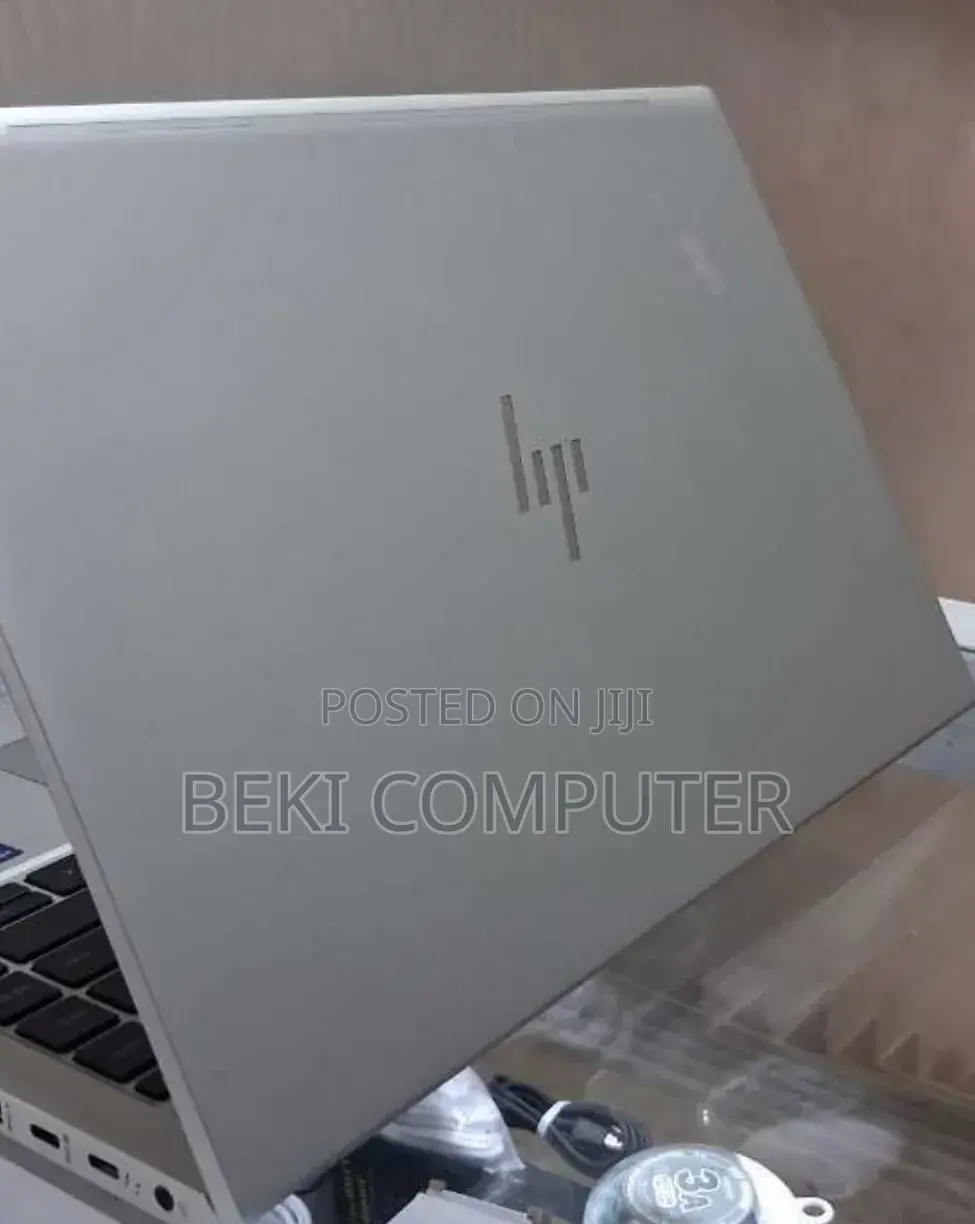 New Laptop HP EliteBook 640 G10 16GB Intel Core i7 SSD 512GB