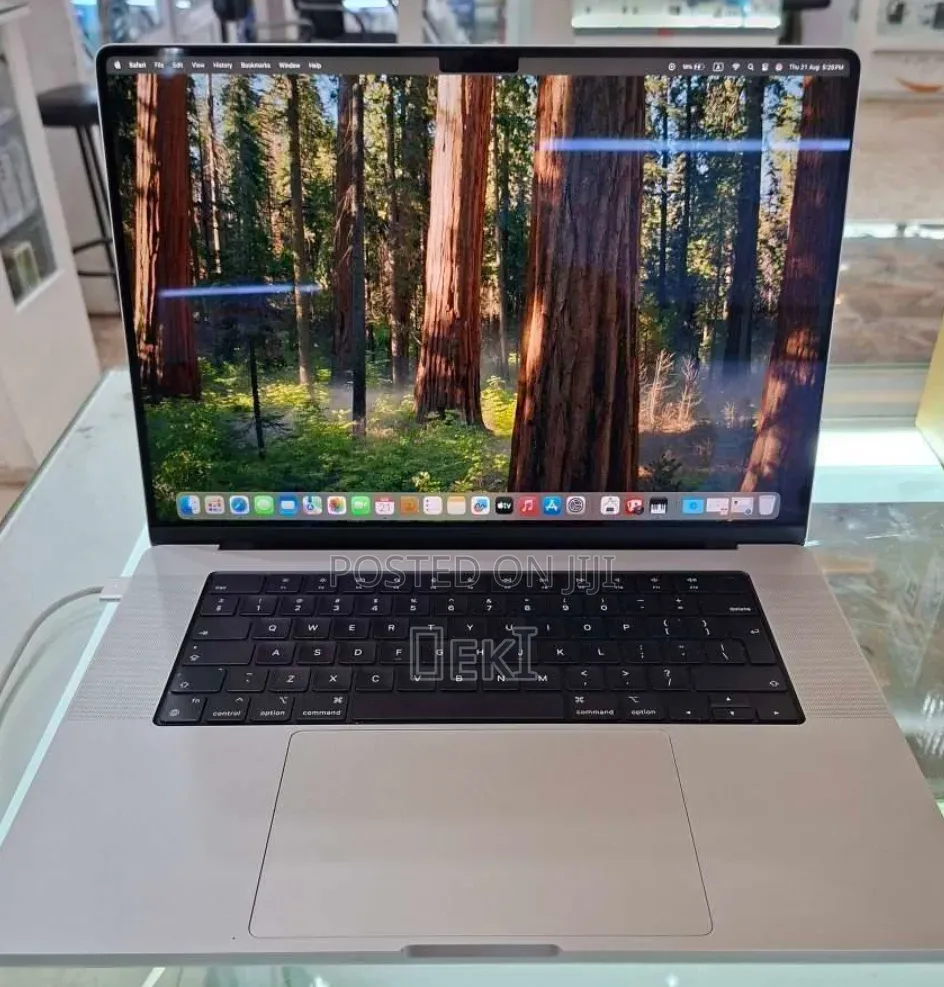 New Laptop Apple MacBook Pro 2021 M1 16GB Apple M1 Pro SSD 1T