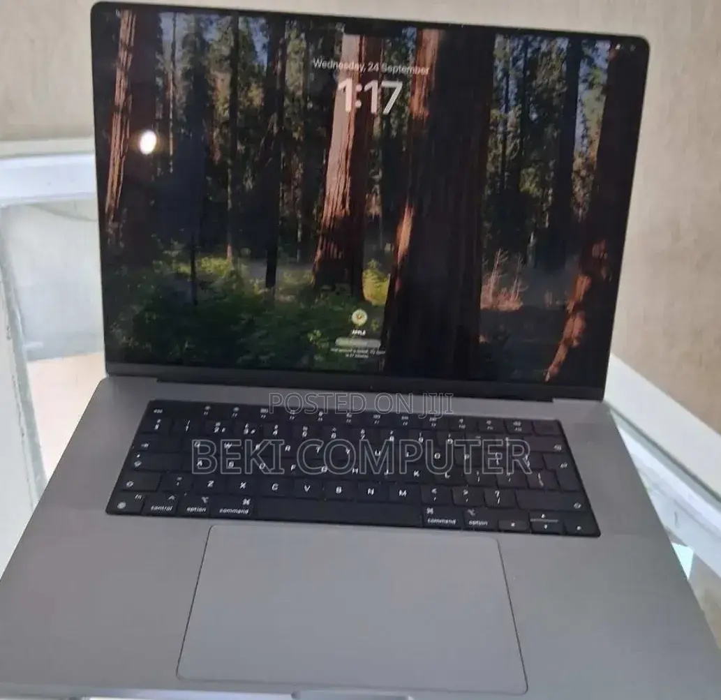 New Laptop Apple MacBook Pro 2021 M1 16GB Apple M1 Pro SSD 1T