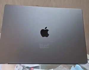 New Laptop Apple MacBook Pro 2021 M1 16GB Apple M1 Pro SSD 1T