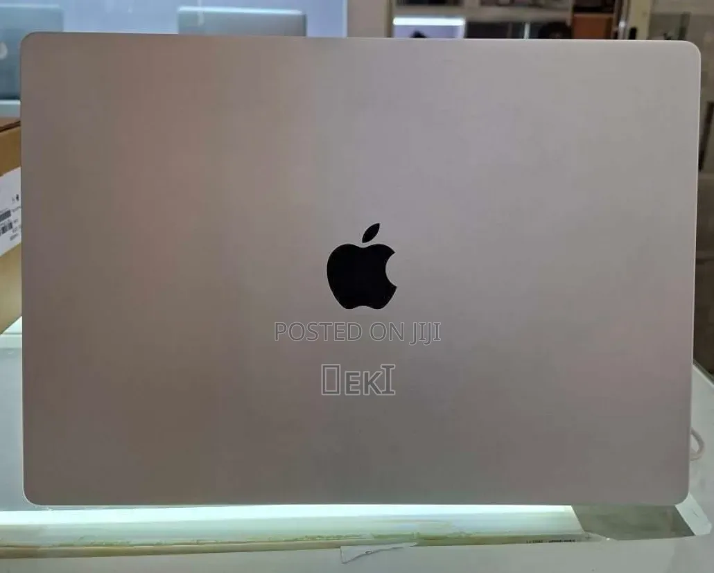 New Laptop Apple MacBook Pro 2021 M1 16GB Apple M1 Pro SSD 1T