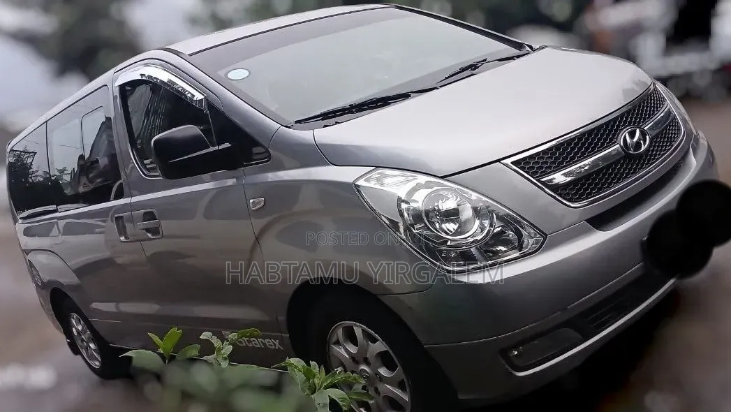 New Hyundai Starex 2014 Silver