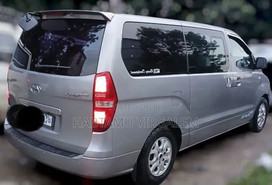 New Hyundai Starex 2014 Silver