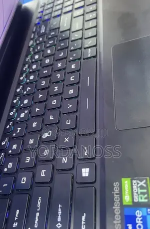 New Laptop MSI GP75 Leopard 16GB Intel Core i7 SSD 1T