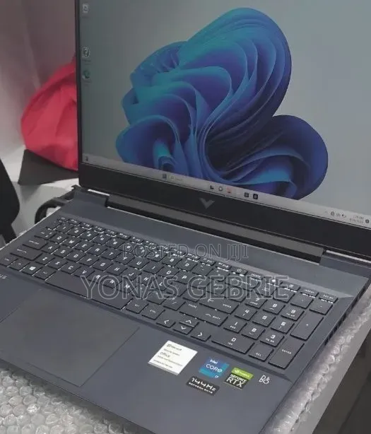New Laptop HP Victus 16 16GB Intel Core i7 SSD 512GB