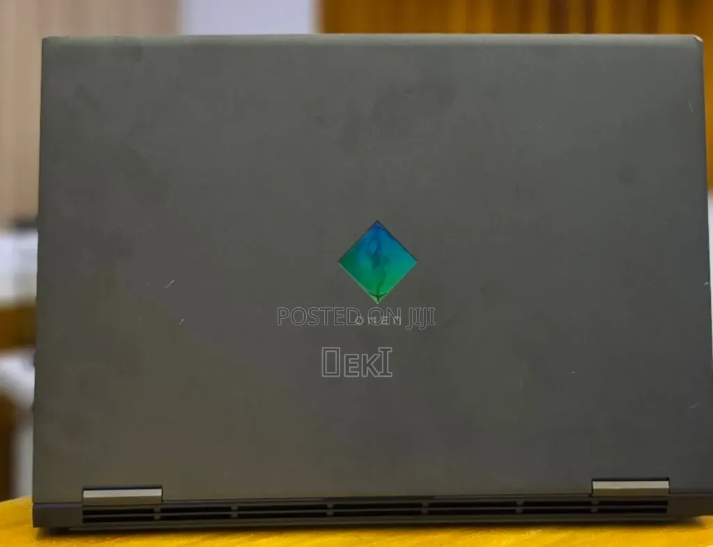 New Laptop HP Omen 15 16GB AMD Ryzen 5 SSD 512GB