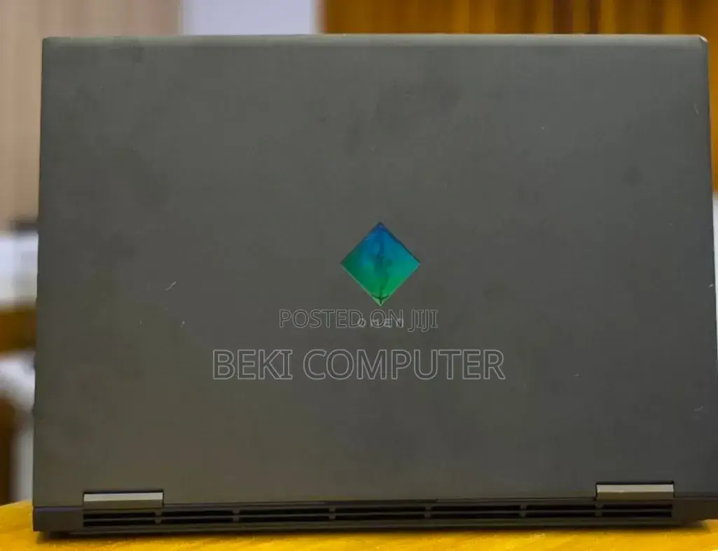 New Laptop HP Omen 15 16GB AMD Ryzen 5 SSD 512GB