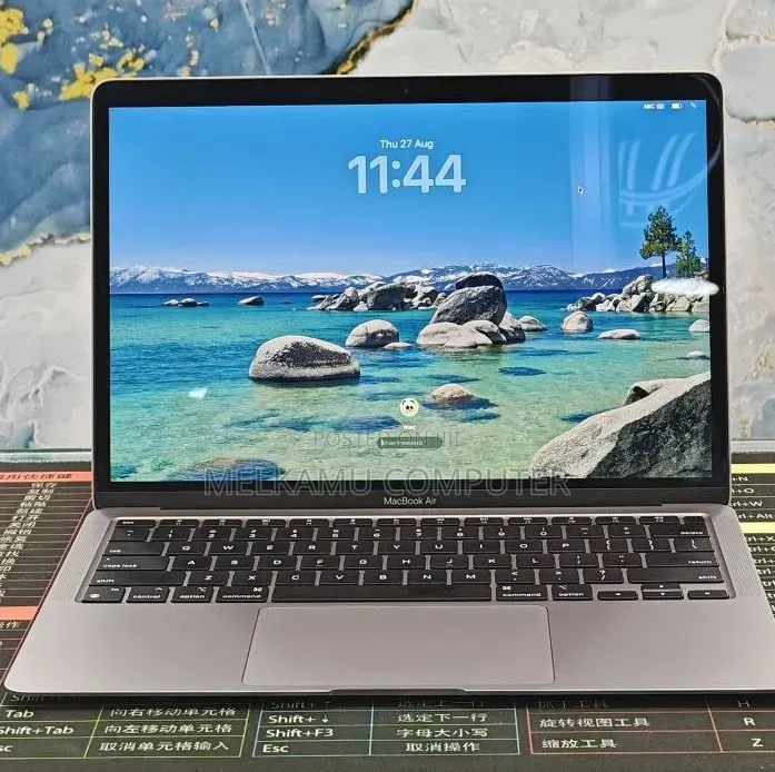 New Laptop Apple MacBook Air 2020 M1 16GB Apple M1 SSD 1T