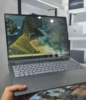 New Laptop Lenovo ThinkPad Yoga 16GB Intel Core Ultra 5 SSD 512GB