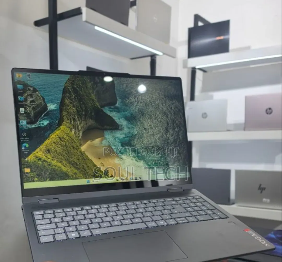 New Laptop Lenovo Yoga 7i 16GB Intel Core Ultra 5 SSD 512GB
