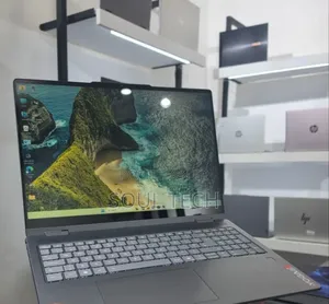 New Laptop Lenovo Yoga 7i 16GB Intel Core Ultra 5 SSD 512GB