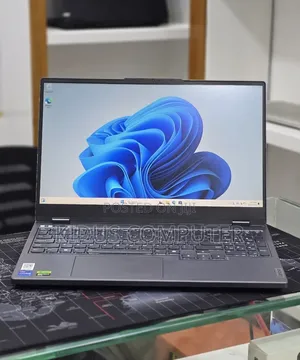 New Laptop Lenovo Legion 5 16GB Intel Core i7 SSD 1T