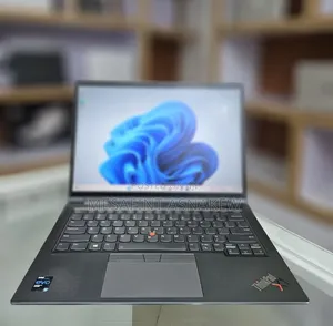 New Laptop Lenovo ThinkPad X1 Yoga 16GB Intel Core i7 SSD 512GB