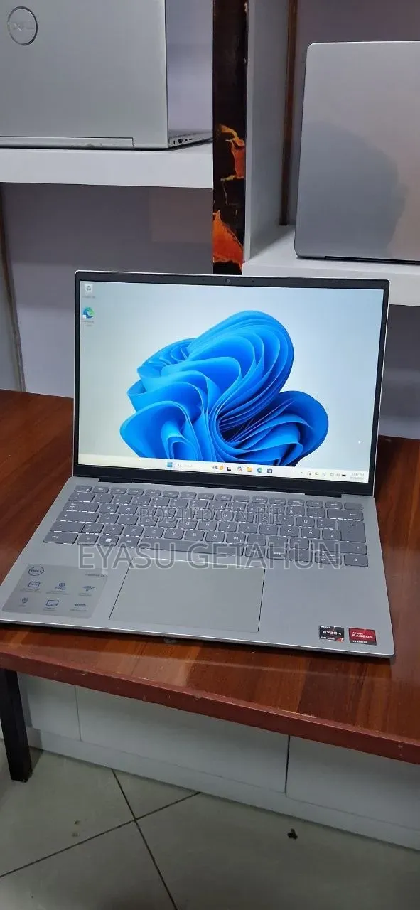 New Laptop HP Pavilion 15 8GB Intel Core i5 SSD 512GB