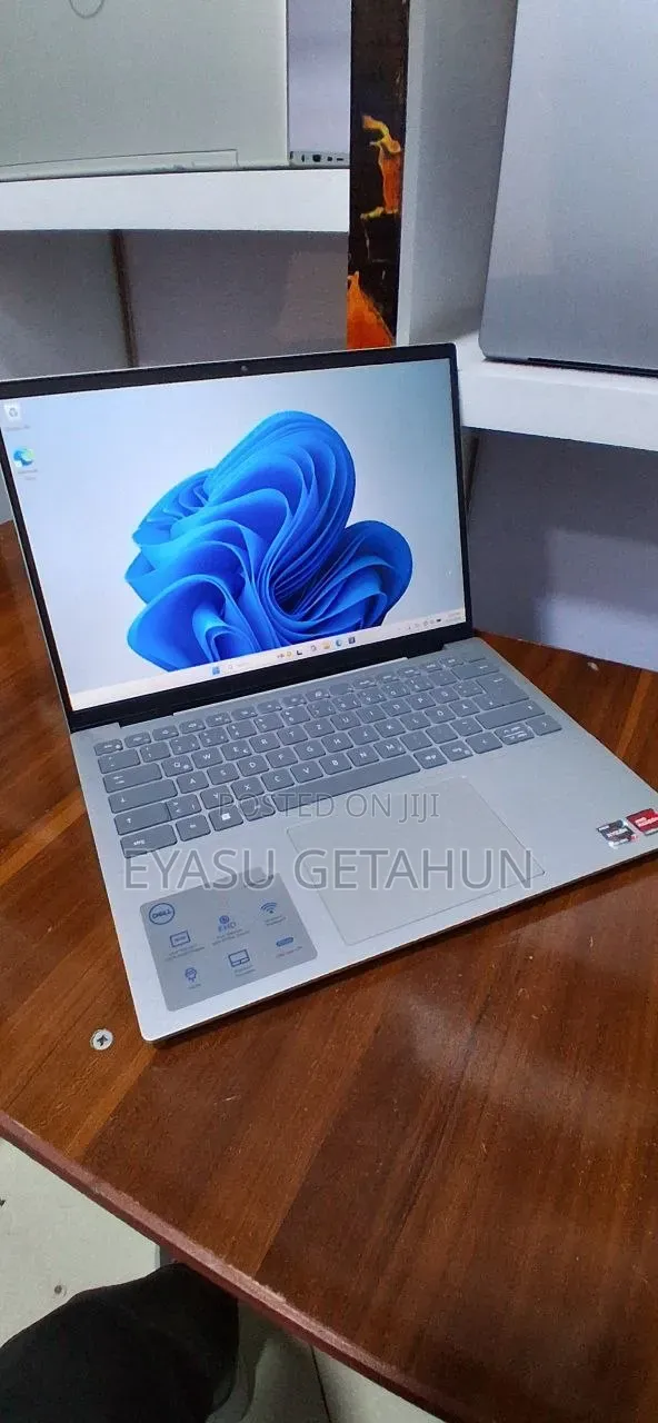 New Laptop HP Pavilion 15 8GB Intel Core i5 SSD 512GB