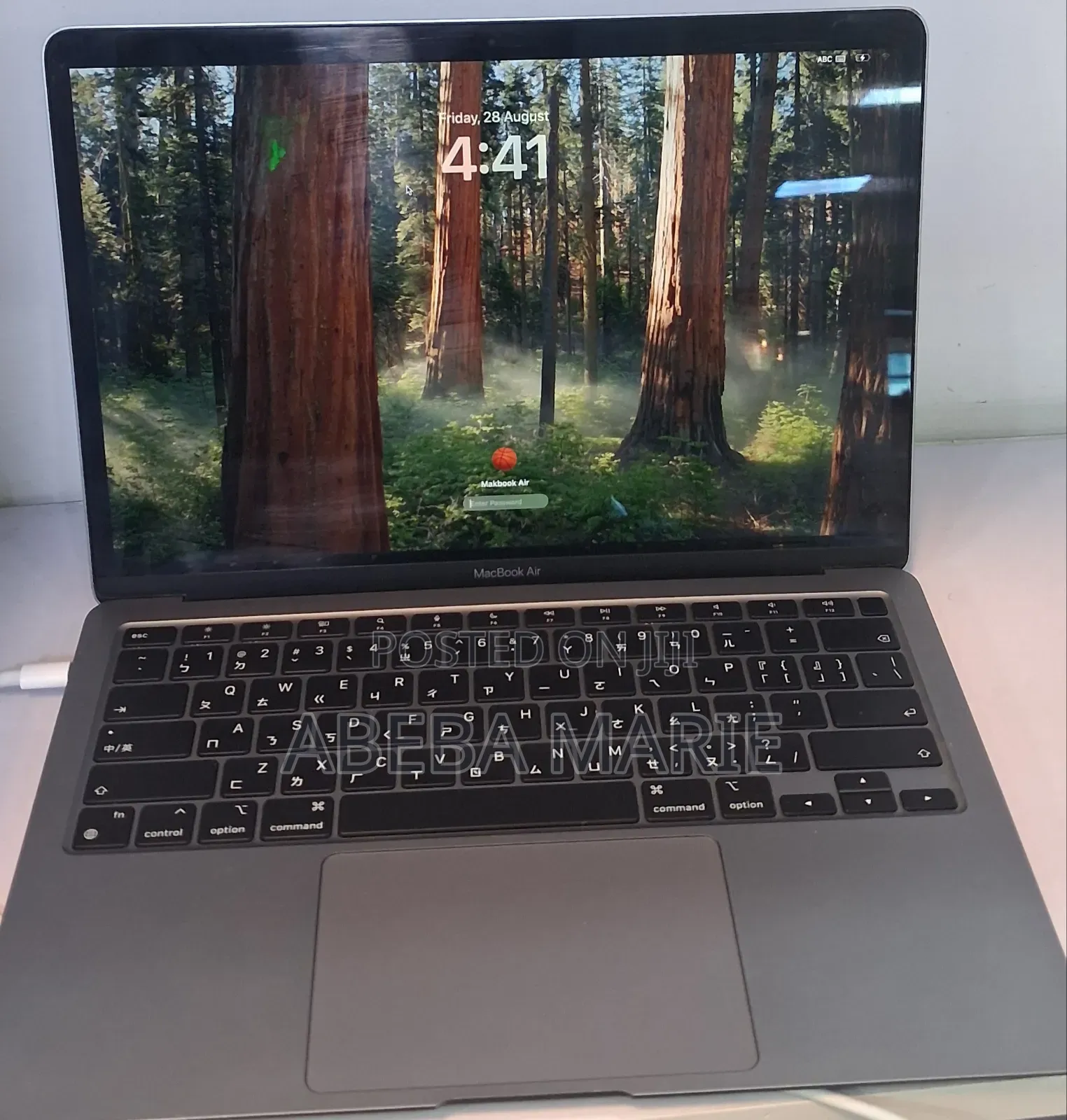 New Laptop Apple MacBook Air 2020 M1 8GB Apple M1 SSD 256GB