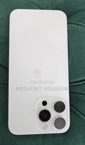 New Apple iPhone 15 Pro Max 256 GB Silver