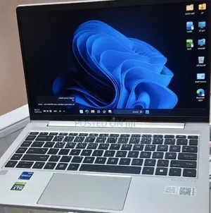 New Laptop HP EliteBook 640 G10 16GB Intel Core i7 SSD 512GB