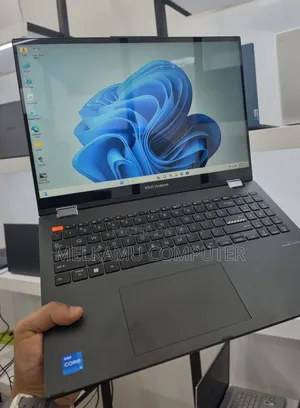 New Laptop Asus Vivobook 15 16GB Intel Core i5 SSD 512GB