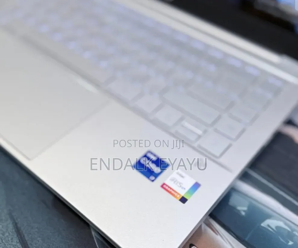 New Laptop HP Pavilion 14 16GB Intel Core i7 SSD 512GB
