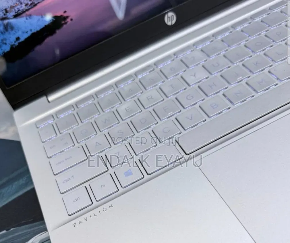 New Laptop HP Pavilion 14 16GB Intel Core i7 SSD 512GB