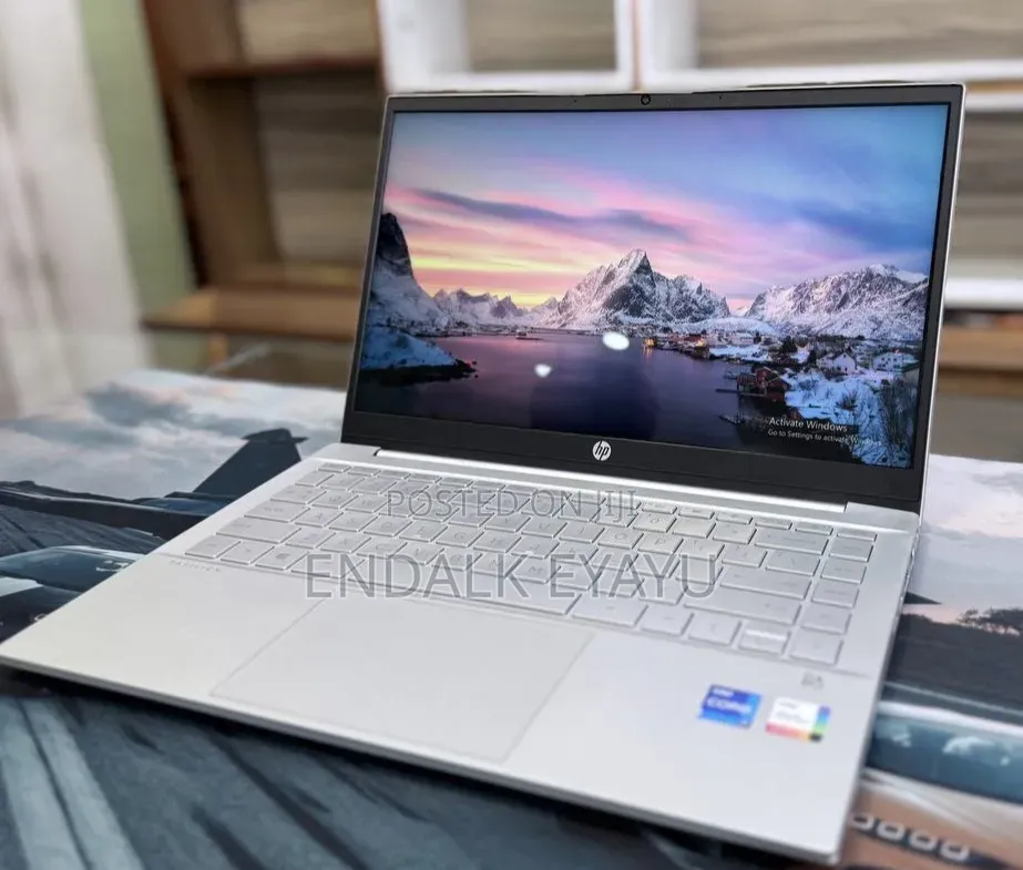 New Laptop HP Pavilion 14 16GB Intel Core i7 SSD 512GB