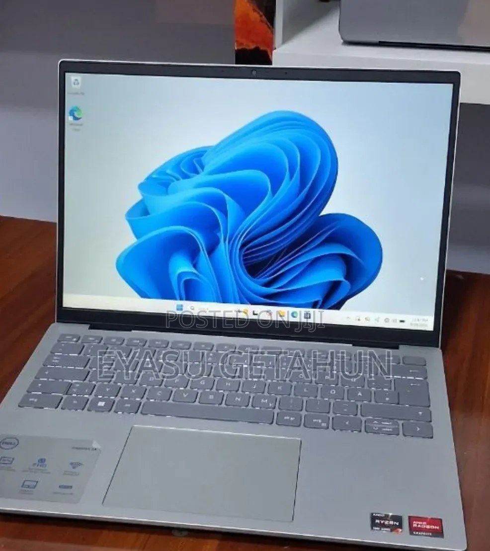 New Laptop Dell Inspiron 24 7459 16GB AMD Ryzen 7 SSD 1T
