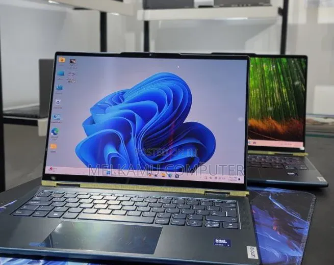 New Laptop Lenovo ThinkPad Yoga 16GB Intel Core Ultra 7 SSD 512GB
