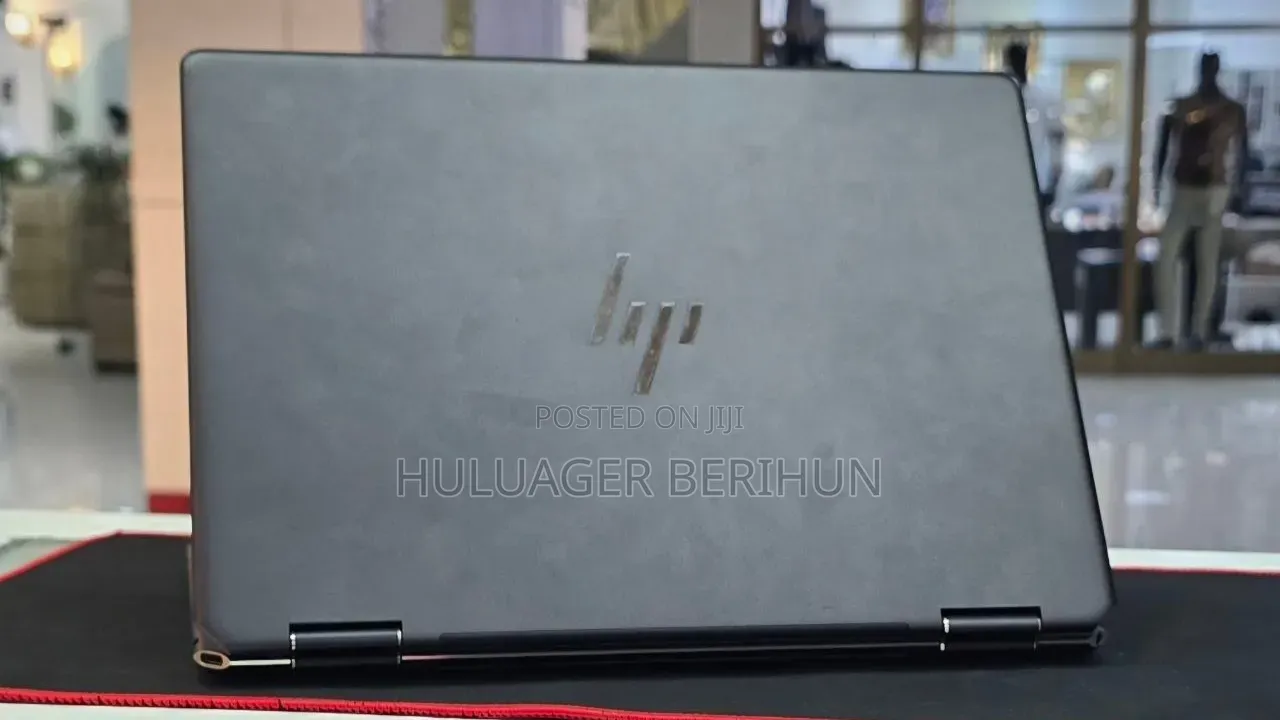 New Laptop HP Spectre 16GB Intel Core i7 SSD 512GB