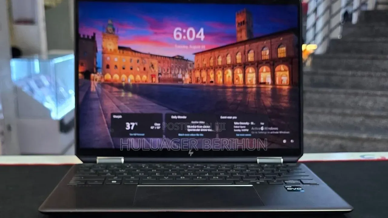 New Laptop HP Spectre 16GB Intel Core i7 SSD 512GB