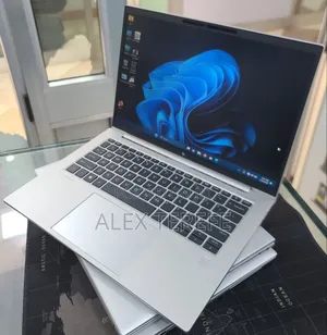 New Laptop HP EliteBook 840 G10 16GB Intel Core i7 SSD 512GB