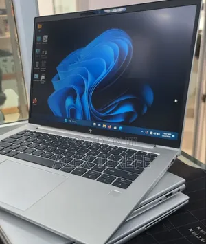 New Laptop HP EliteBook 840 G10 16GB Intel Core i7 SSD 512GB