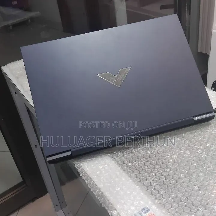 New Laptop HP Victus 16 16GB Intel Core i7 SSD 512GB