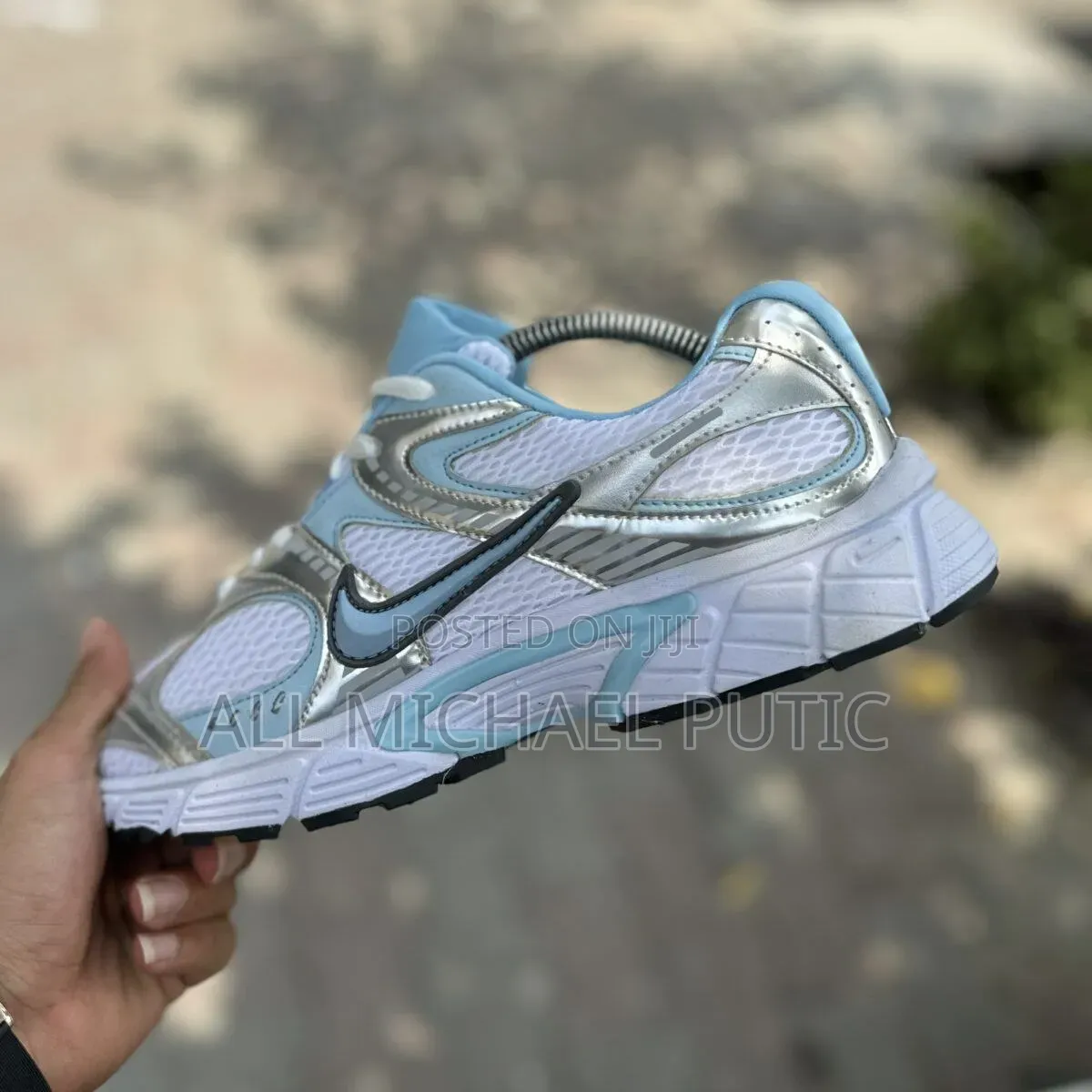 Nike V5 RNR Sneakers Shoes