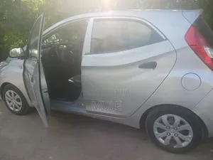 Hyundai Eon 2015 Silver