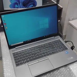 New Laptop HP 15 16GB Intel Core i7 SSD 512GB