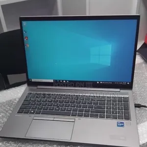 New Laptop HP 15 16GB Intel Core i7 SSD 512GB