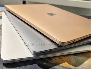Laptop Apple 8GB Apple M1 SSD 256GB