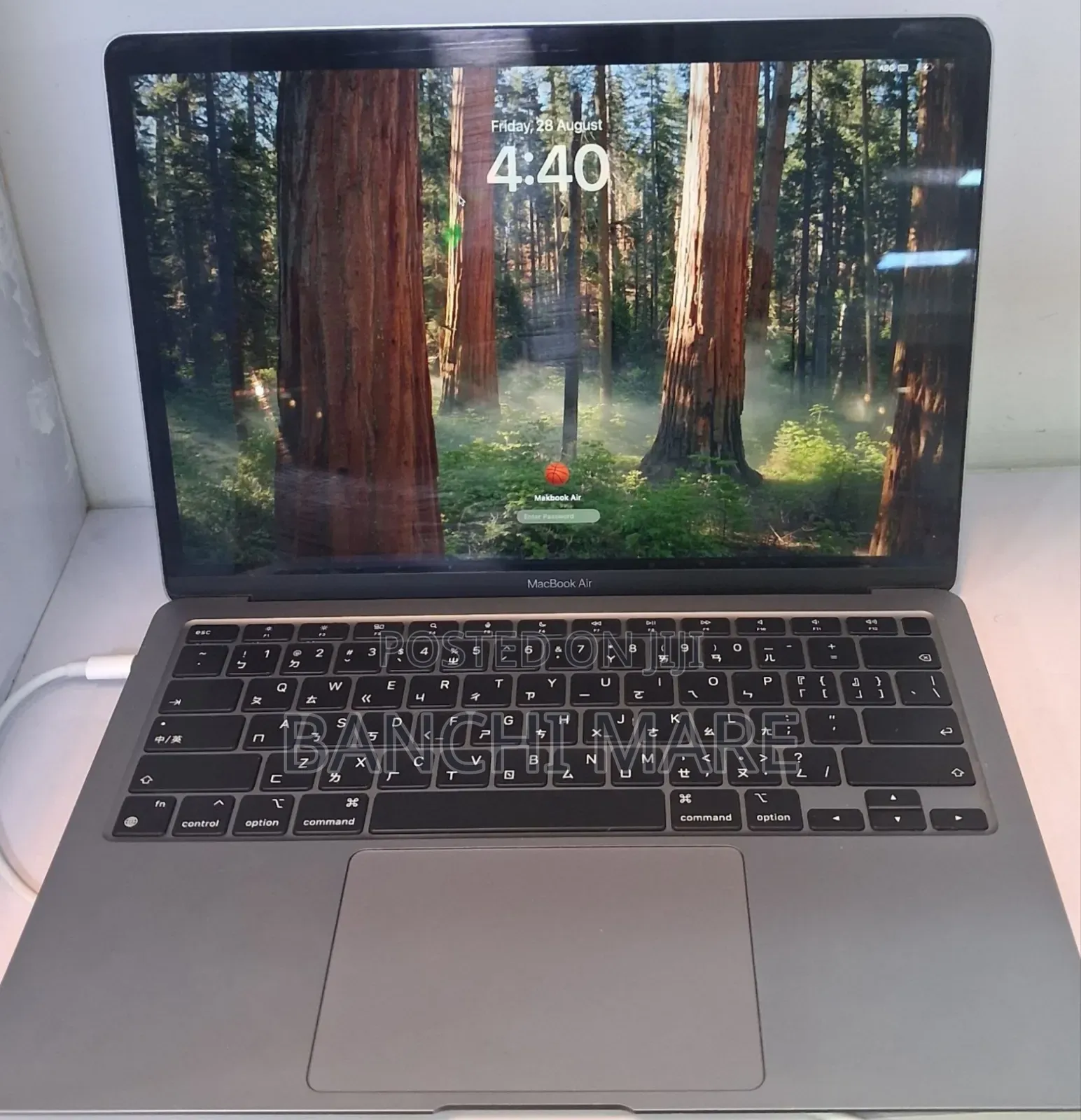 New Laptop Apple MacBook Air 2020 M1 8GB Apple M1 SSD 256GB