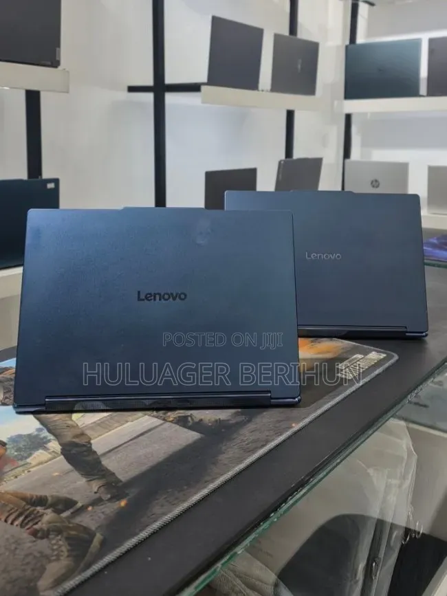 New Lenovo Yoga Pro 9i Aura Edition 32GB Intel Core Ultra 7 SSD 1T