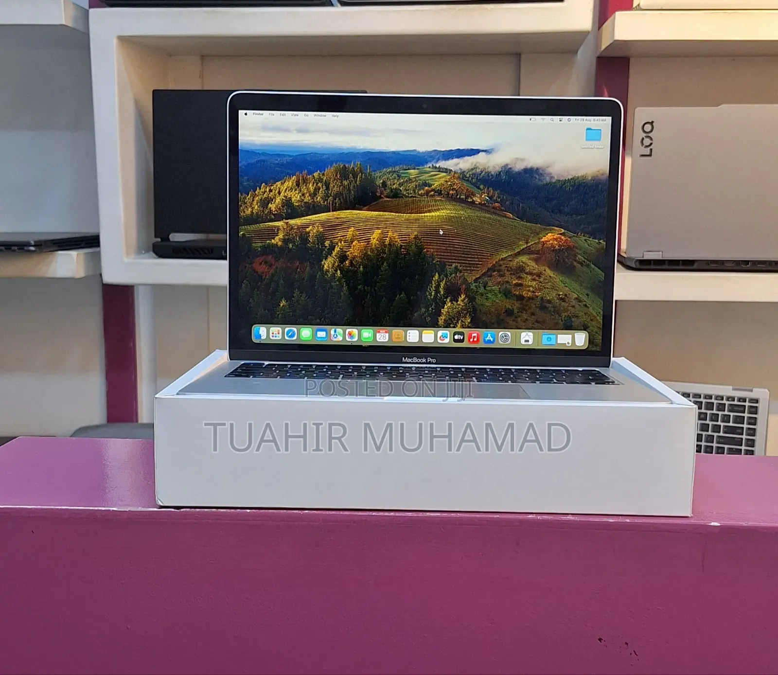 New Laptop Apple MacBook Pro 2020 M1 8GB Apple M1 Pro SSD 512GB