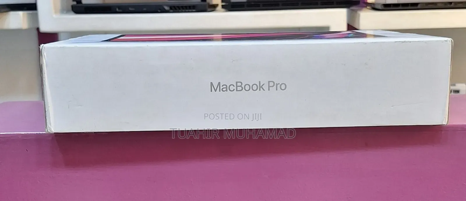 New Laptop Apple MacBook Pro 2020 M1 8GB Apple M1 Pro SSD 512GB