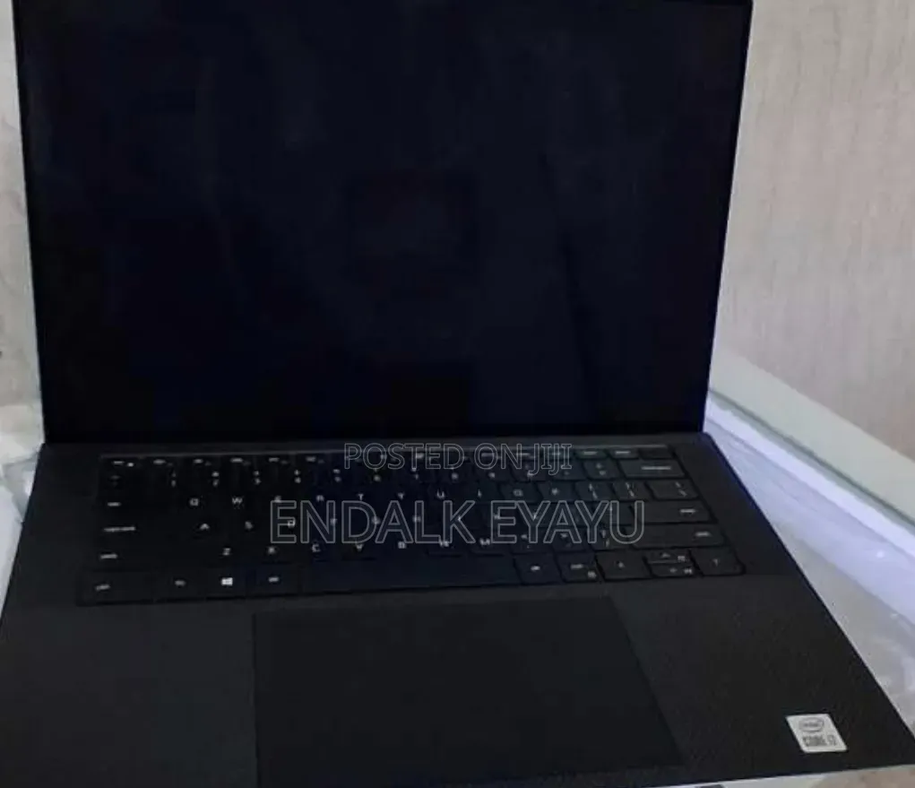 New Laptop Dell XPS 15 16GB Intel Core i7 SSD 512GB