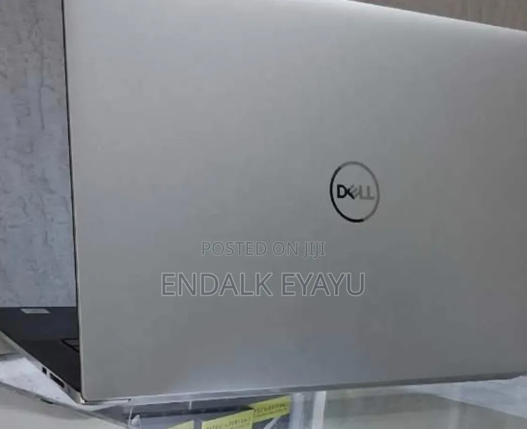 New Laptop Dell XPS 15 16GB Intel Core i7 SSD 512GB
